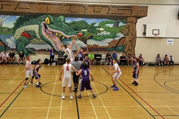 All-Indigenous Basketball Team Takes to the Courts 