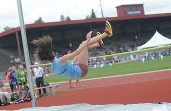 Langley’s Sara Enzo comes through with gold in high jump